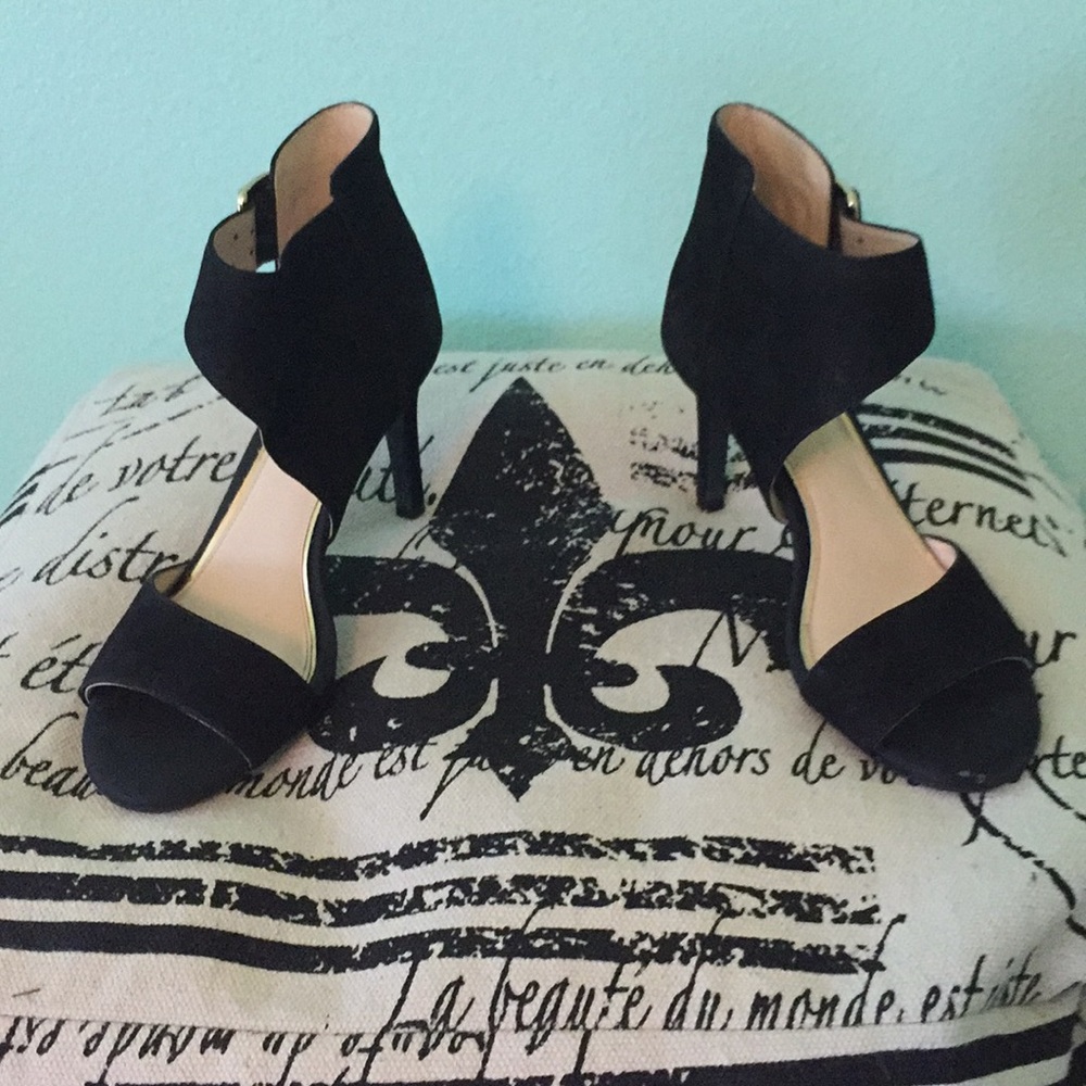 Jessica Simpson Ankle wrap Lack Hi Heel